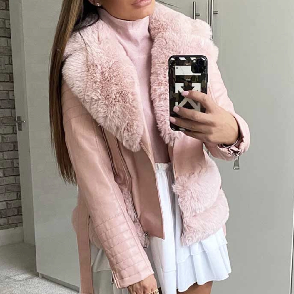 Beautiful Pink Faux Fur Faux Leather Belted Jacket Coat Size Small 🩷🩷🩷
